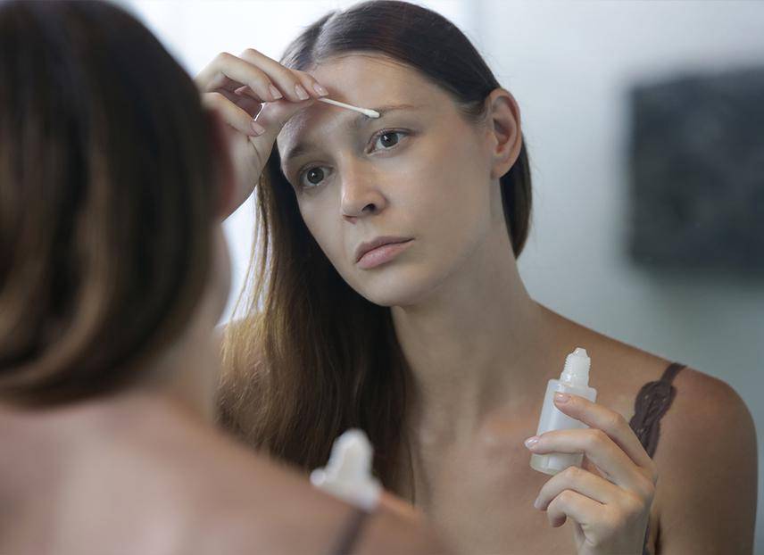 Minyak untuk alis - apakah memberikan hasil?